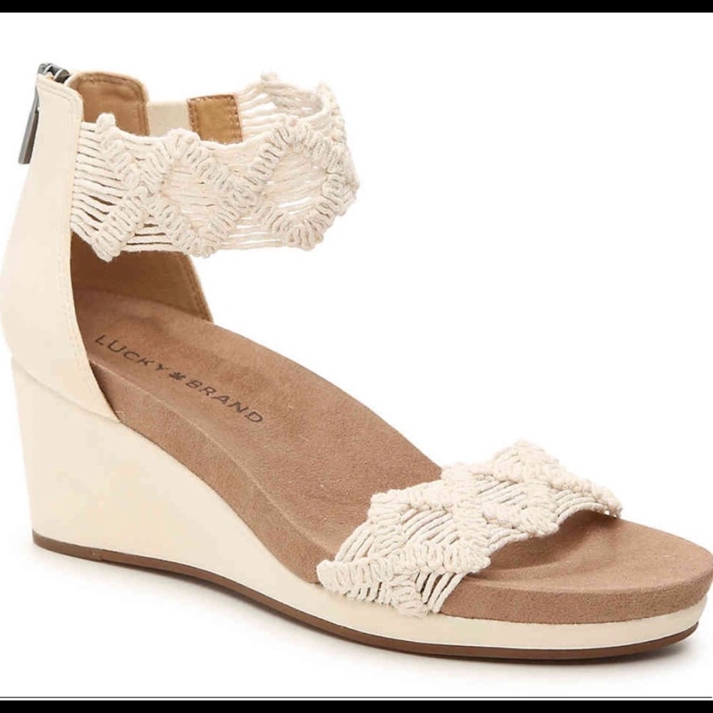 Lucky Brand sandals size 9m